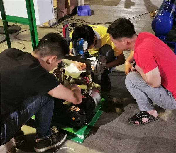 檢測(cè)車間